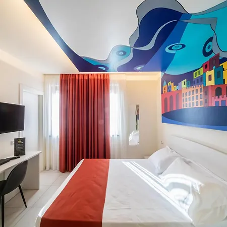 Happyrooms 3*