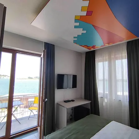 Bed & Breakfast Happyrooms Bacoli
