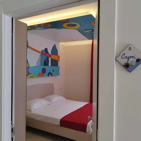 Happyrooms לינה וארוחת בוקר